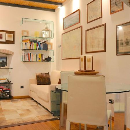 Charming Apartment In The Navigli District - 4 People Milan Luaran gambar